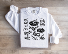 Load image into Gallery viewer, Vintage Snake Crewneck