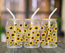 Load image into Gallery viewer, Sunflower 16oz Clear Glass Cup
